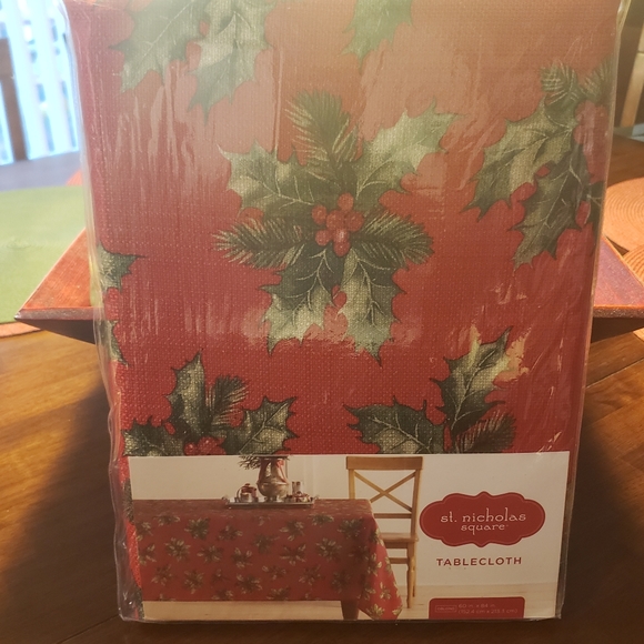 St. Nicholas Square Other - St. Nicholas Square Tablecloth 60'' x 84 inch (Kohls) NWT